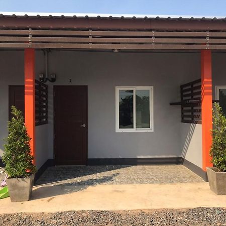 เอ็นพี เดอะปาย ห้องพักนครสวรรค์ Ngoại thất bức ảnh